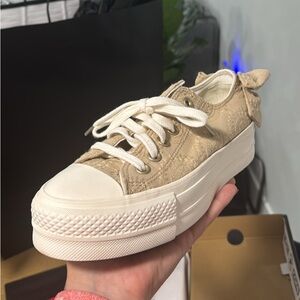 Brand new converse